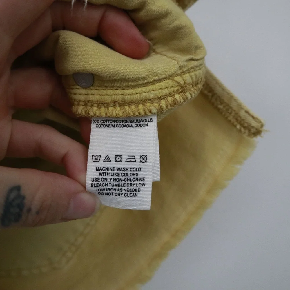 Free People Distressed‎ Denim Shorts Womens 26 Yellow Boho Earthy Rugged Indie